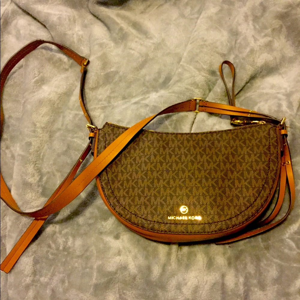 Michael Kors Camden crossbody bag